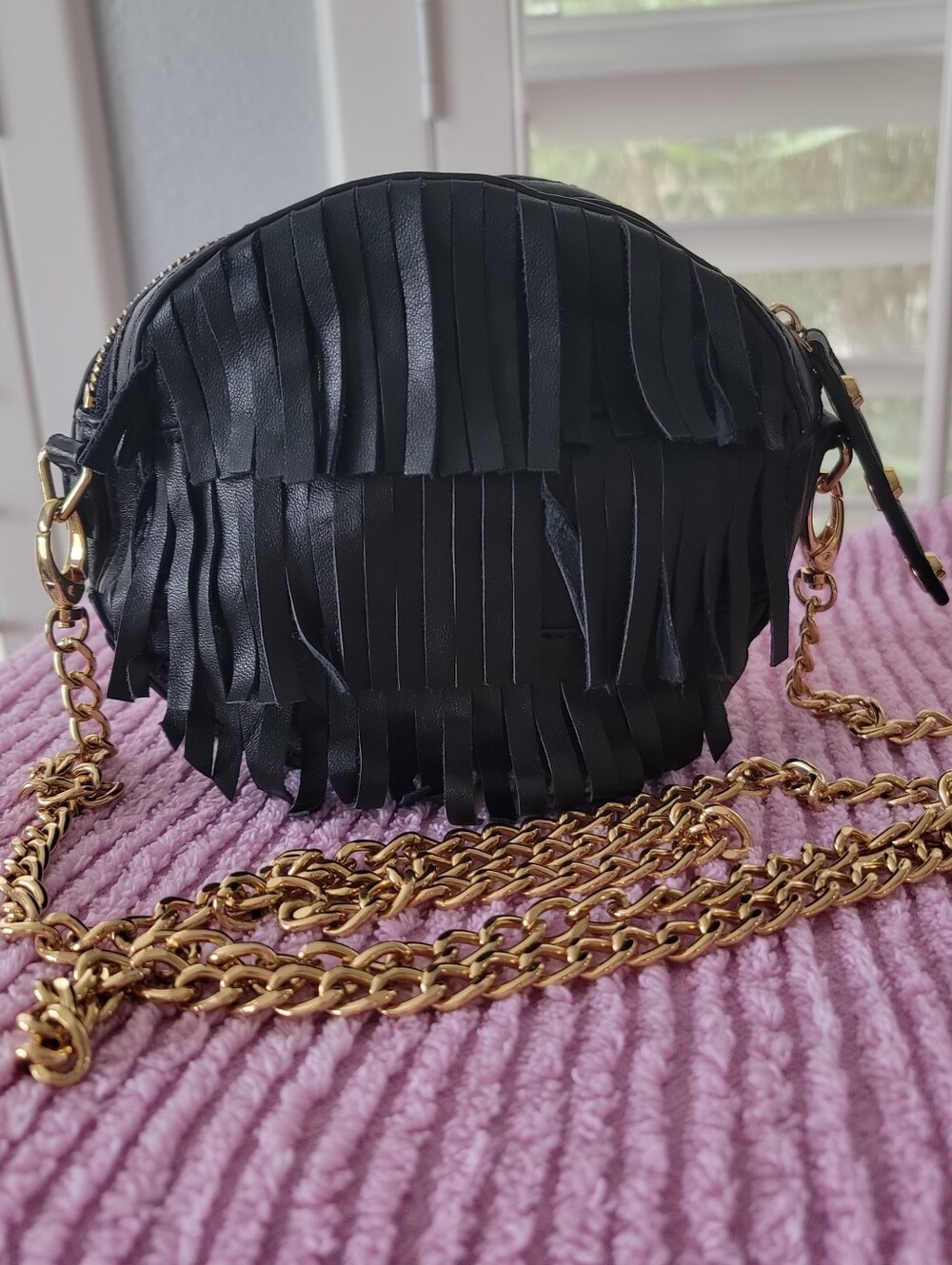 Kardashian K-Dash IBlack Fringe Leather Crossbody Mini Bag with Gold Chain Strap